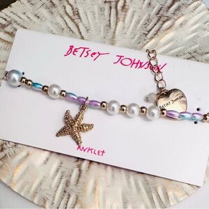 Betsey Johnson Gold and Pearl Starfish Anklet